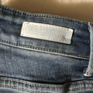 Buckle Black Size 28 Fit 53 Ankle Skinny